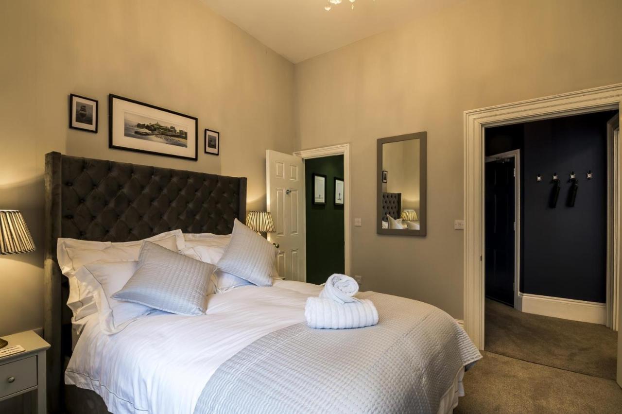 Fisherman'S Catch - Two Bedroom Luxury Apartment - Tenby Exterior photo